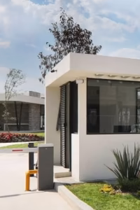 caseta_acceso_coto_puerta_natura